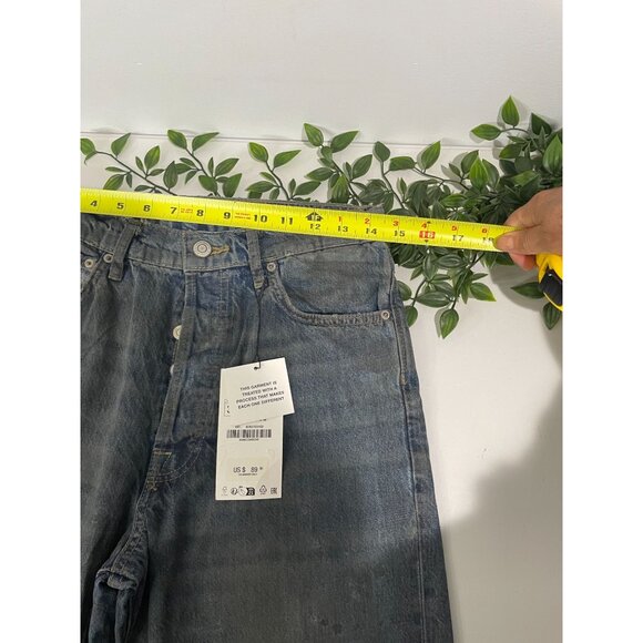 Zara Womens Loose Fit Straight Leg Low Rise Denim Jeans Size 34 Blue Distressed - Picture 11 of 16